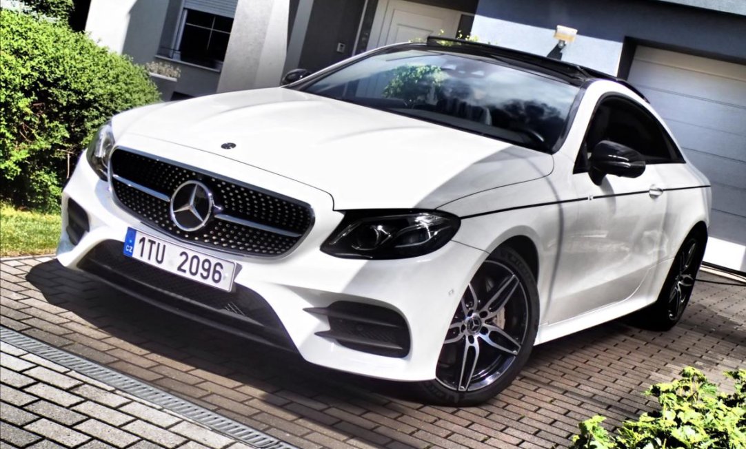 Mercedes-Benz Třídy E 4 MATIC 1.maj ČR DPH,59TKM