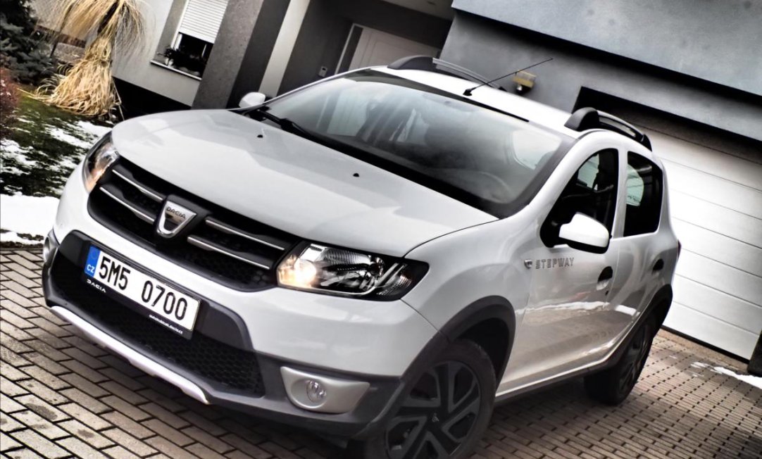 Dacia Sandero 0,9 ČR, Navigace