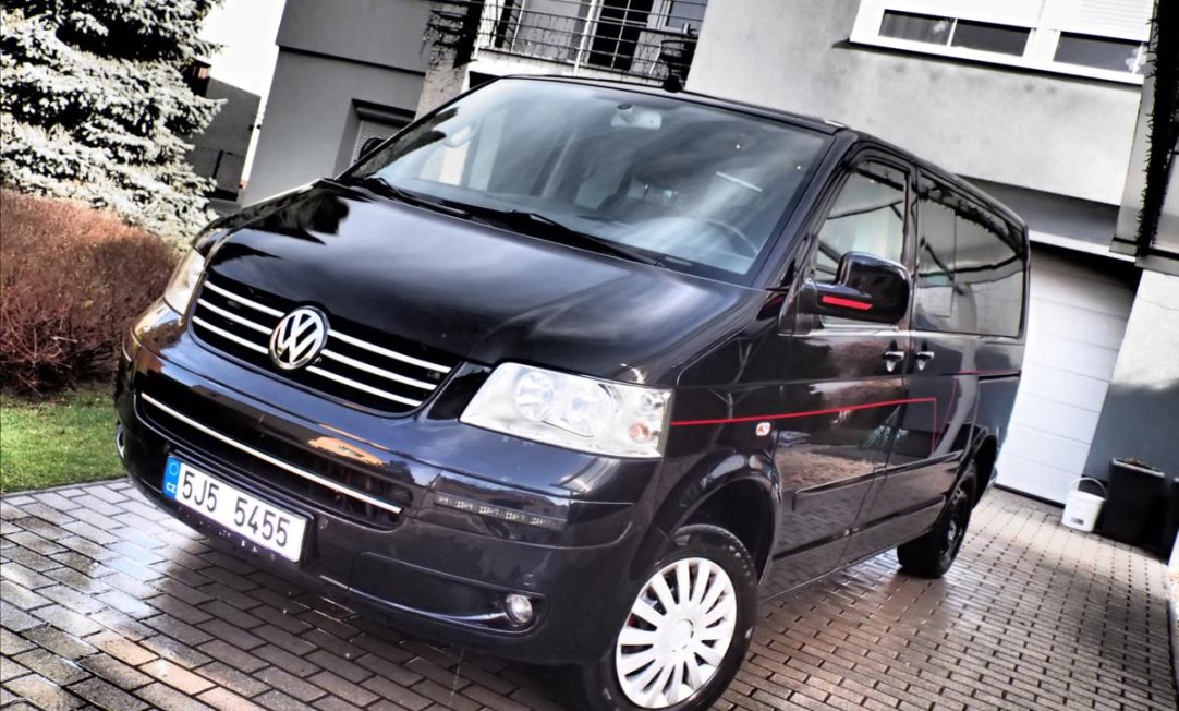 Volkswagen Multivan 2,5 TDi, Tažné , Klima