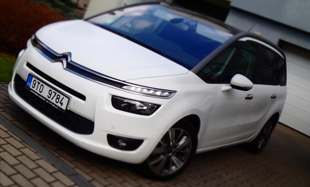 Citroën C4 Picasso 1,6 ČR,Nové STK