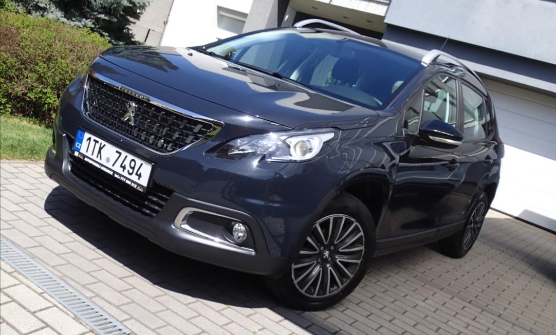 Peugeot 2008 1,2 ČR 1.maj.Serv.kn.49000KM