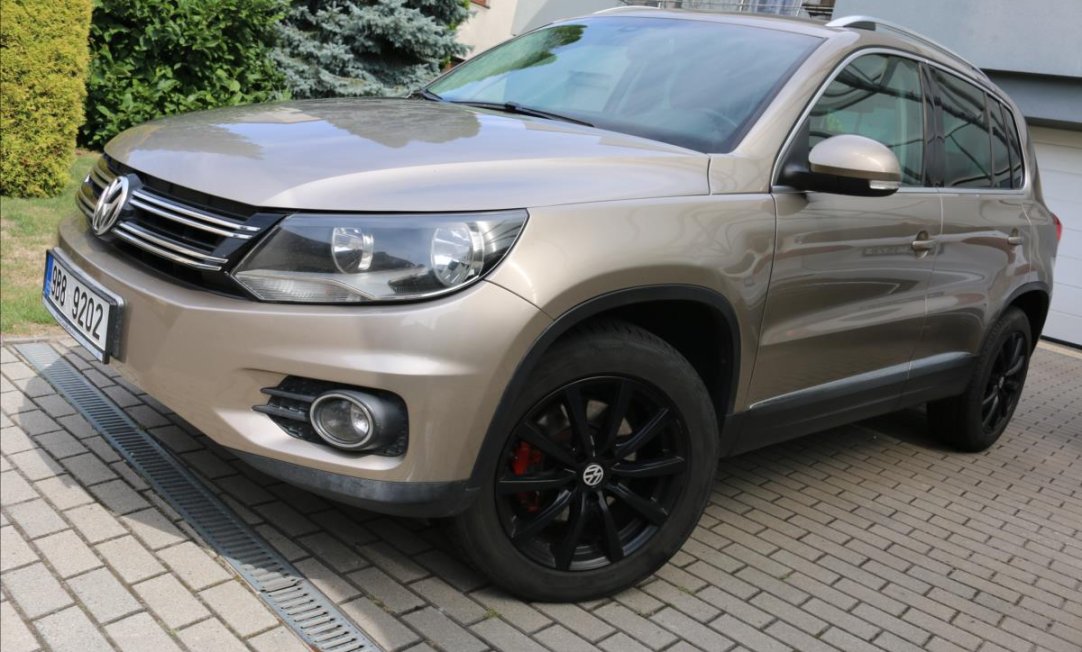 Volkswagen Tiguan 2,0 4x4, ČR, TAŽNÉ