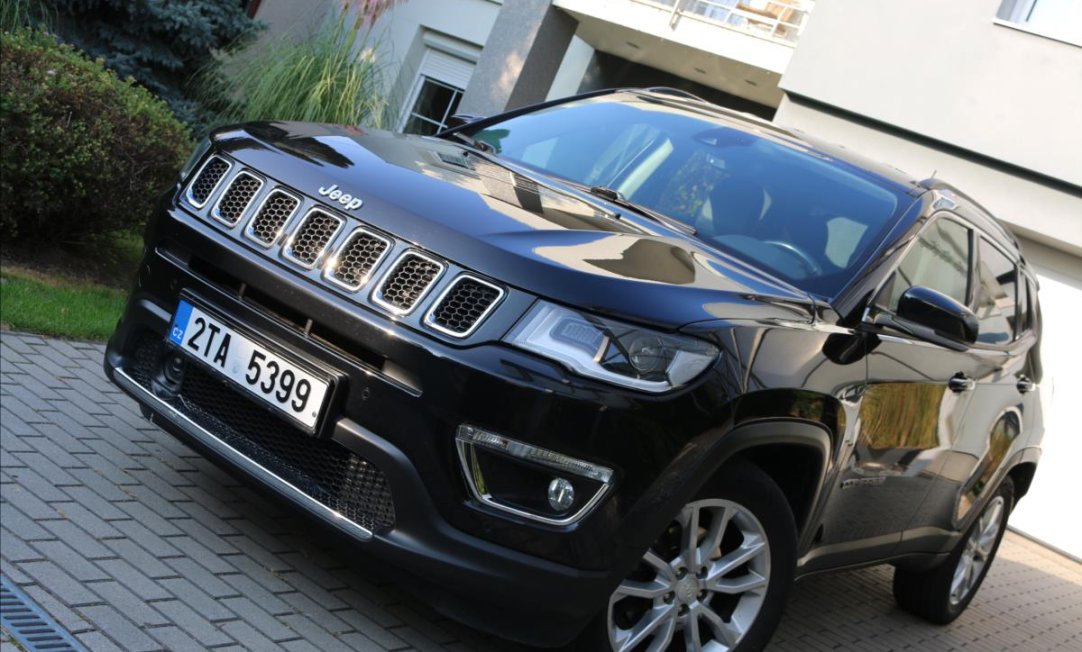 Jeep Compass 1,3 110 kW , ČR